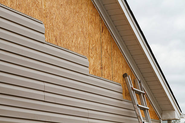 24/7 Emergency Siding Contractor experts in Franklinville, NC